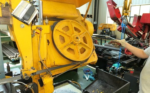 武江金属带锯床的日常使用和保养注意事项！